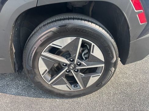 Used 2025 Hyundai Tucson SEL AWD/4WD image 6