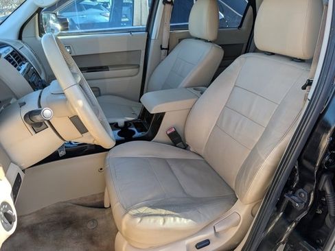 Used 2012 Ford Escape Limited image 5