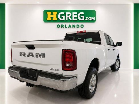 Used 2025 RAM 2500 Big Horn AWD/4WD image 2
