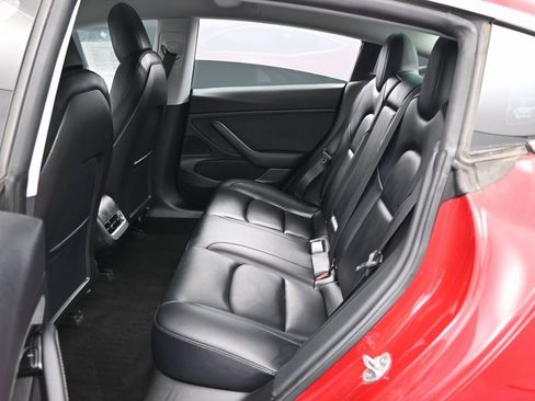 Used 2020 Tesla Model 3 Long Range image 35