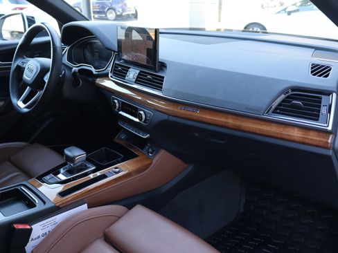 Used 2022 Audi Q5 2.0T Prestige image 28