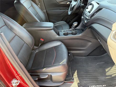 Used 2024 Chevrolet Equinox RS w/ RS Leather Package FWD image 12
