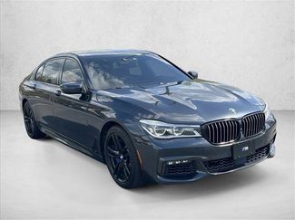 Used 2017 BMW 750i video 3