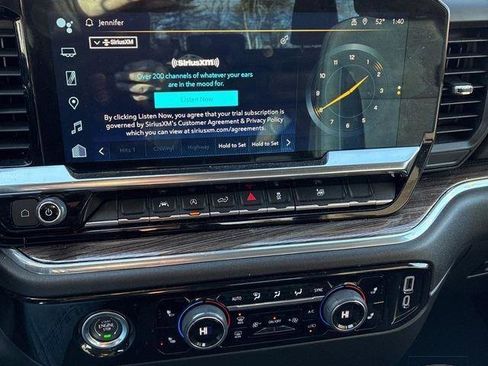 Used 2024 Chevrolet Silverado 1500 LT image 11