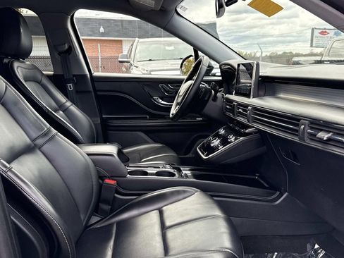 Used 2022 Lincoln Corsair Standard 4D Sport Utility w/ Equipment Group 101A image 19