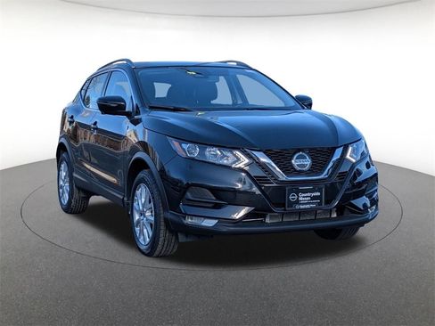 Used 2022 Nissan Rogue Sport SV w/ Technology Package image 3