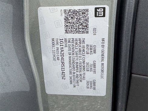 Used 2024 Chevrolet Corvette Stingray Coupe w/ Z51 Performance Package image 26