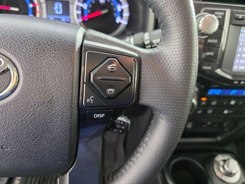 Used 2019 Toyota 4Runner Limited AWD/4WD image 19