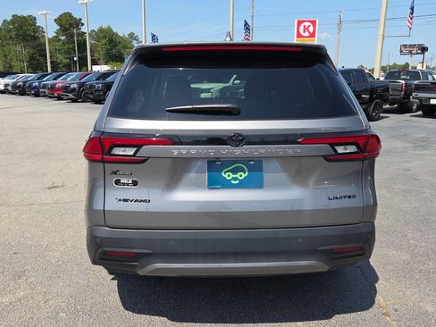 Used 2026 Toyota Grand Highlander AWD Hybrid image 9