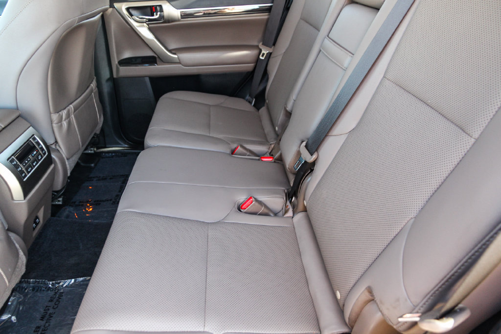 Certified 2021 Lexus GX 460 Premium w/ Premium Package AWD/4WD image 20
