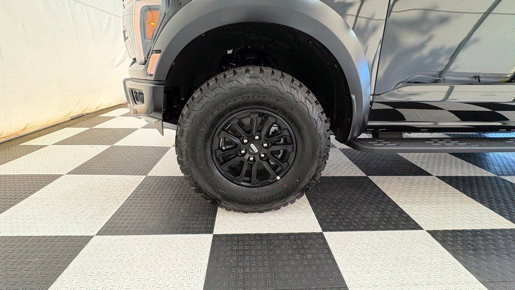 New 2026 Ford F150 Raptor AWD/4WD image 9