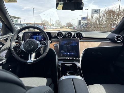 Used 2024 Mercedes-Benz C 300 4MATIC Sedan image 17