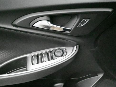 Used 2024 Chevrolet Malibu LT image 13