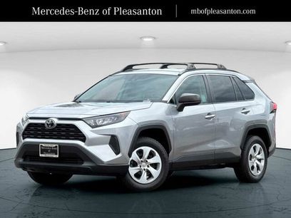 Used 2021 Toyota RAV4 LE w/ Carpet Mat Package (TMS)