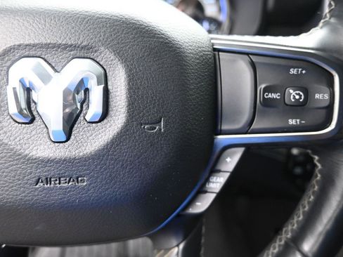 Used 2020 RAM 1500 Limited w/ Body Color Bumper Group image 14