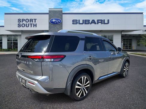 Used 2024 Nissan Pathfinder Platinum AWD/4WD image 3