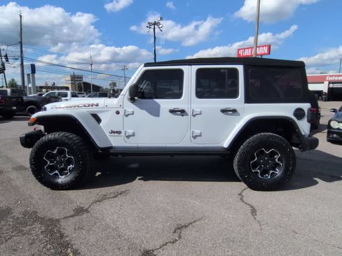 Used 2023 Jeep Wrangler Unlimited Rubicon w/ Steel Bumper Group AWD/4WD image 3