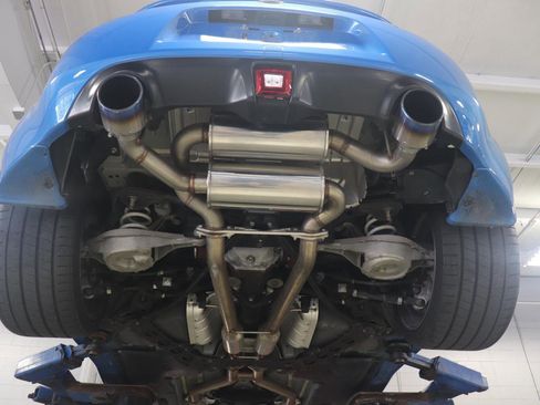 Used 2009 Nissan 370Z Touring w/ Sport Pkg RWD image 18