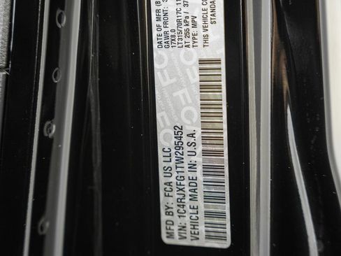 New 2026 Jeep Wrangler Unlimited Rubicon AWD/4WD image 41