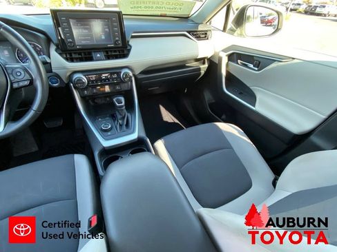 Certified 2021 Toyota RAV4 XLE w/ Convenience Package AWD/4WD image 27
