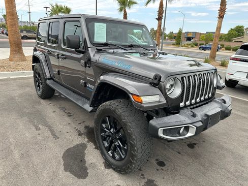 Used 2021 Jeep Wrangler Unlimited Sahara AWD/4WD image 10