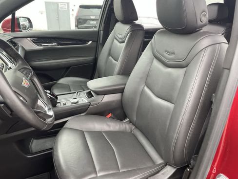 Certified 2024 Cadillac XT6 Premium Luxury w/ Technology Package image 12