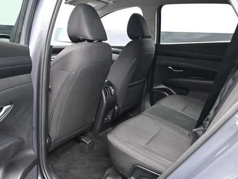 Used 2025 Hyundai Tucson SEL AWD/4WD image 19