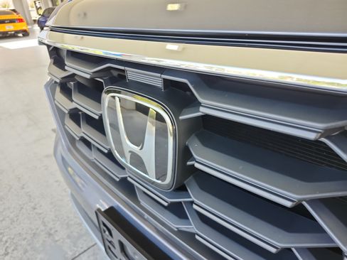 Used 2025 Honda Pilot EX-L image 26