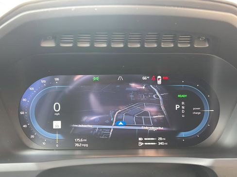 Used 2025 Volvo XC90 T8 Ultra image 28