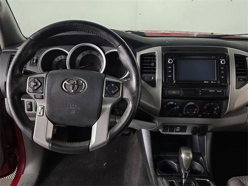 Used 2014 Toyota Tacoma PreRunner image 10