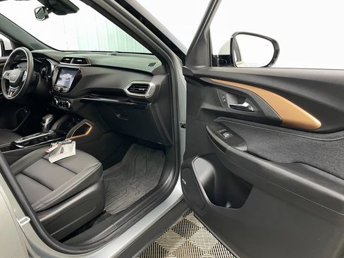 Certified 2023 Chevrolet TrailBlazer ACTIV w/ Sun and Liftgate Package image 37