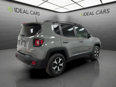 Used 2020 Jeep Renegade Trailhawk w/ UConnect 8.4 Nav Group AWD/4WD image 5