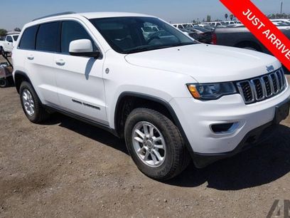 Used 2019 Jeep Grand Cherokee Laredo