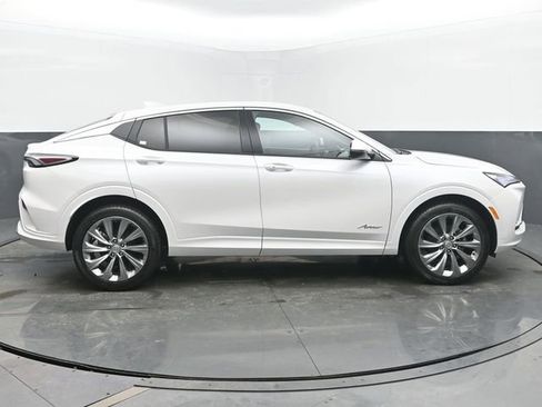 New 2026 Buick Envista Avenir image 6