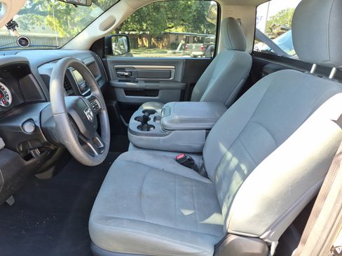 Used 2019 RAM 1500 Express w/ Express Value Package image 8