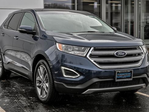 Used 2017 Ford Edge Titanium w/ Equipment Group 301A image 10