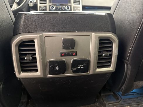 Used 2020 Ford F150 Lariat w/ Equipment Group 502A Luxury AWD/4WD image 17