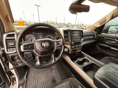 Used 2019 RAM 1500 Laramie AWD/4WD image 27