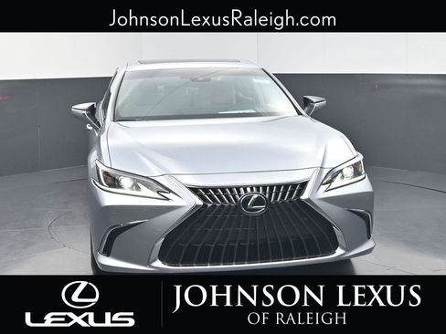 New 2025 Lexus ES 350 350 image 4