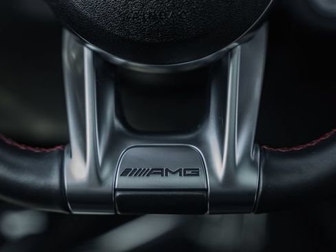 Used 2022 Mercedes-Benz GLC 43 AMG 4MATIC image 32