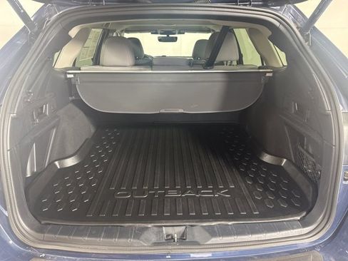 Used 2024 Subaru Outback Premium w/ Popular Package #1A image 20