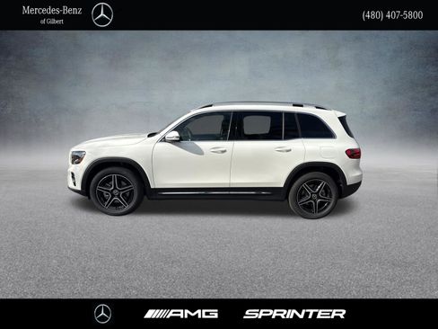 New 2026 Mercedes-Benz GLB 250 image 3