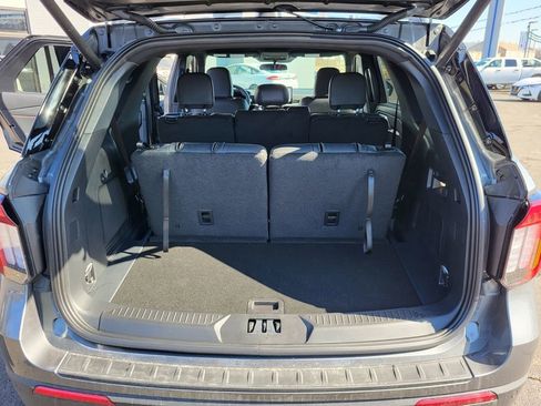 New 2026 Ford Explorer ST-Line w/ ST-Line Street Pack AWD/4WD image 32