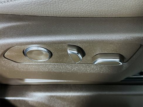 Used 2024 GMC Sierra 1500 Denali w/ Technology Package image 23