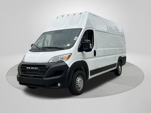 New 2024 RAM ProMaster 3500 w/ Convenience Group image 2