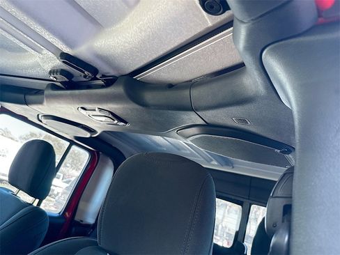 Used 2023 Jeep Gladiator Sport w/ Trailer Tow Package image 18