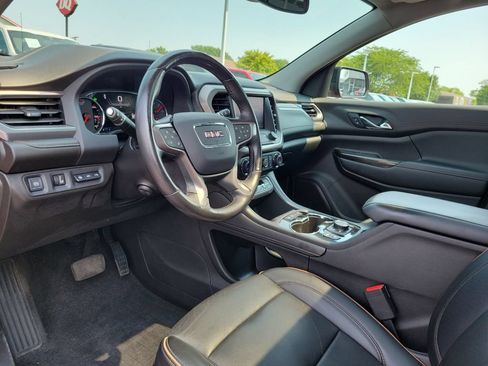 Used 2022 GMC Acadia AT4 w/ Technology Package AWD/4WD image 21