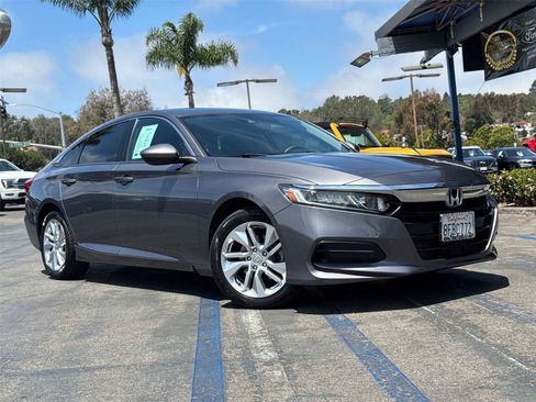 Used 2018 Honda Accord LX image 2