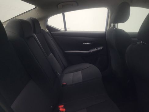 Used 2021 Nissan Sentra SV FWD image 19