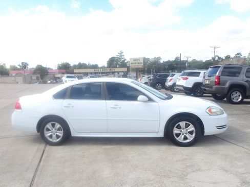 Used 2014 Chevrolet Impala Limited LS image 5
